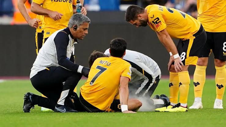 News In: Wolves boss issues Neto injury update ahead….