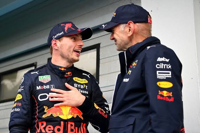Good  news:Verstappen now he angree to staying with Red Bull club because seen more …..