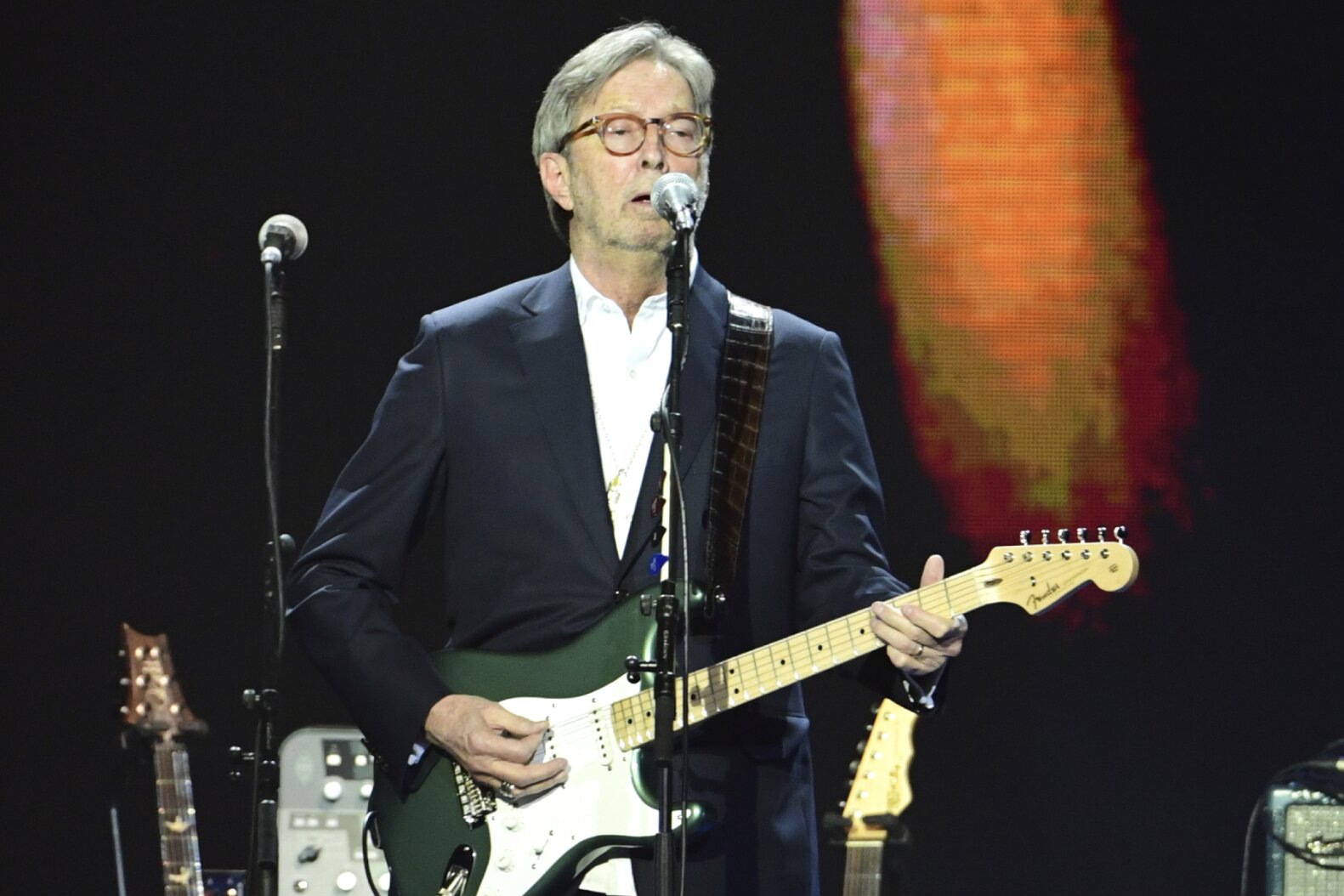 REPORT: Eric clapton has sent a devastating news to his…