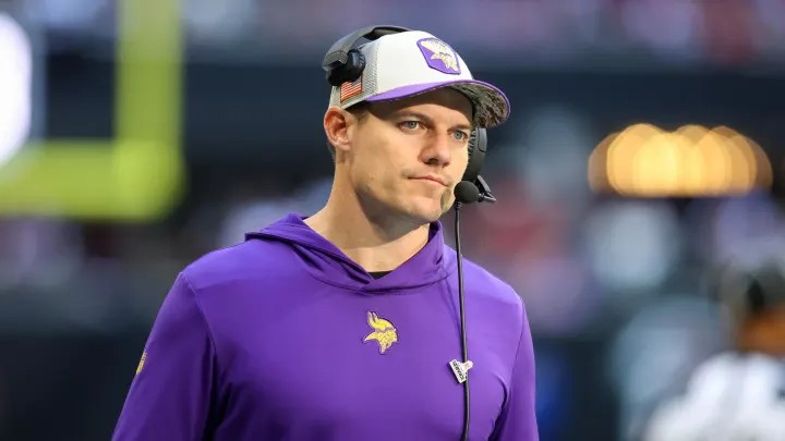 The head coach of the Minnesota Vikings has announced his resignation, citing a feeling that the organization no longer backs him…..