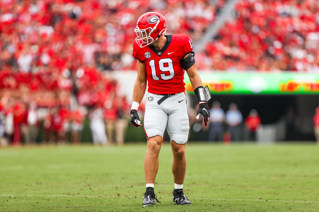 Brock Bowers Announces Departure from Georgia Bulldogs, Citing Feeling of Being Unwanted…..