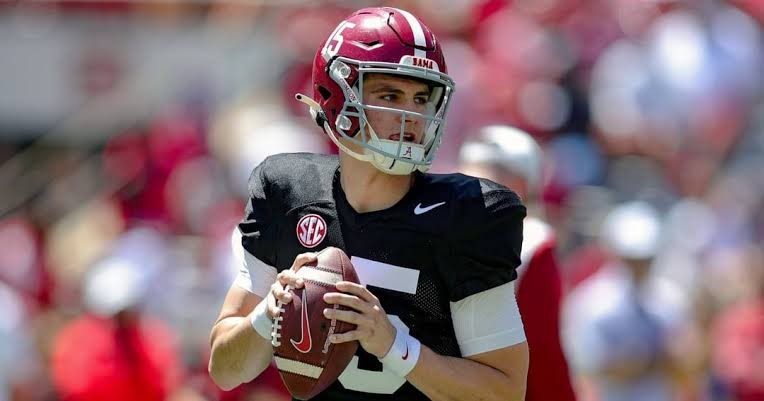 Tragic News: Alabama Football Offensive QB Ty Simpson Suspended Indefinitely for Revealing…..